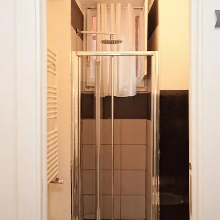 Romeland - Trastevere And Navona Apartment